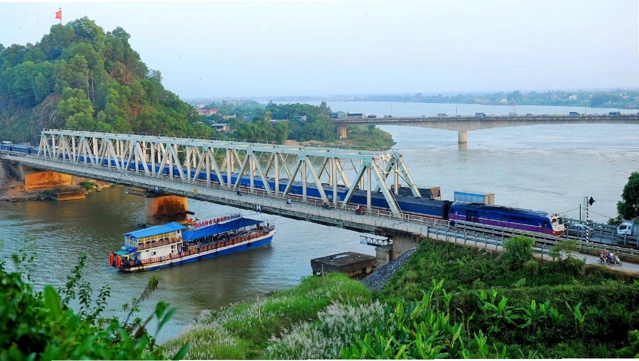 Cầu Hàm Rồng Thanh Hóa - Biểu tượng của ý chí kiên cường