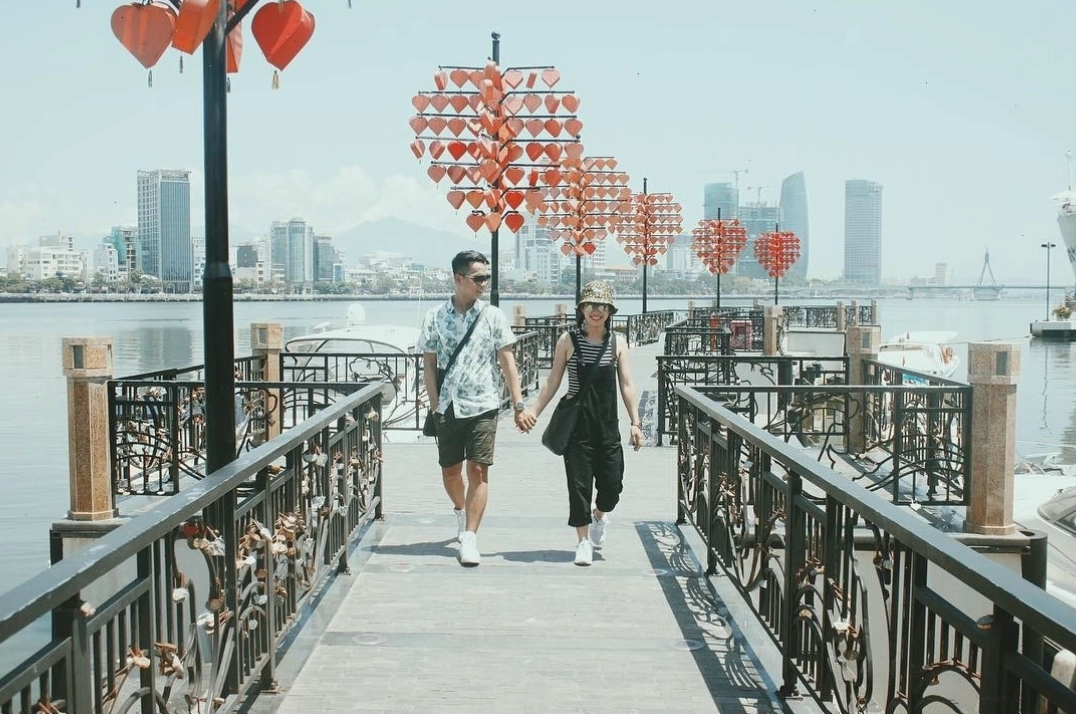 Cầu khóa tình yêu Đà Nẵng - điểm đến lãng mạn cho các cặp đôi
