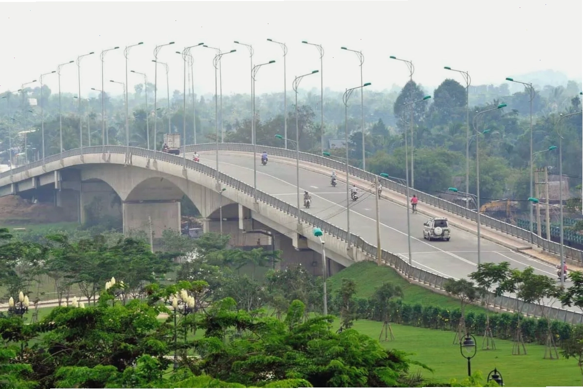 Cầu Rạch Tra kết nối Hóc Môn và Củ Chi