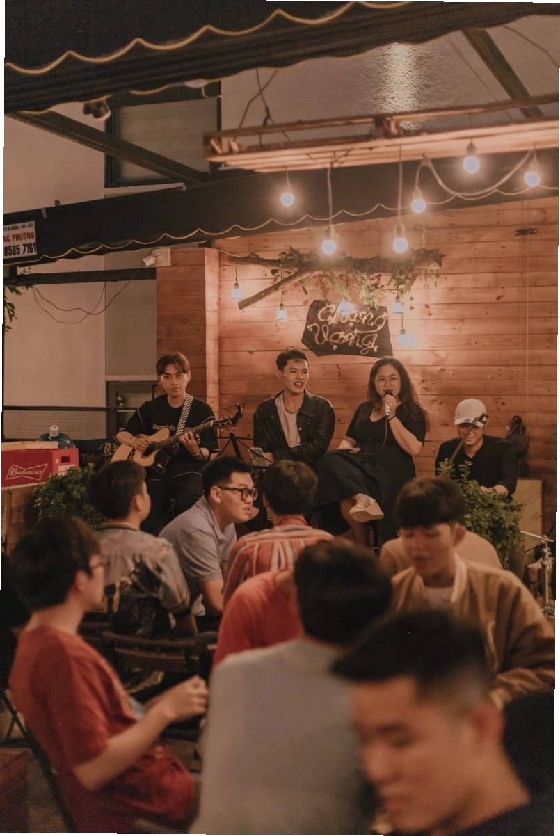 Chạng Vạng Rooftop khoảng bình yên
