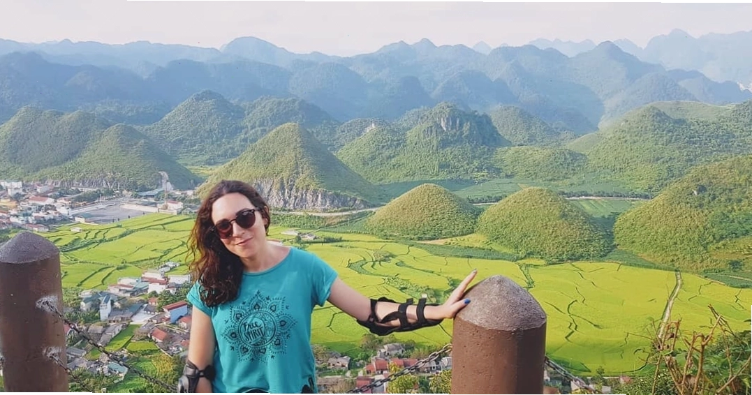 Check-in tại Cổng trời Quản Bạ nhìn xuống Núi Đôi