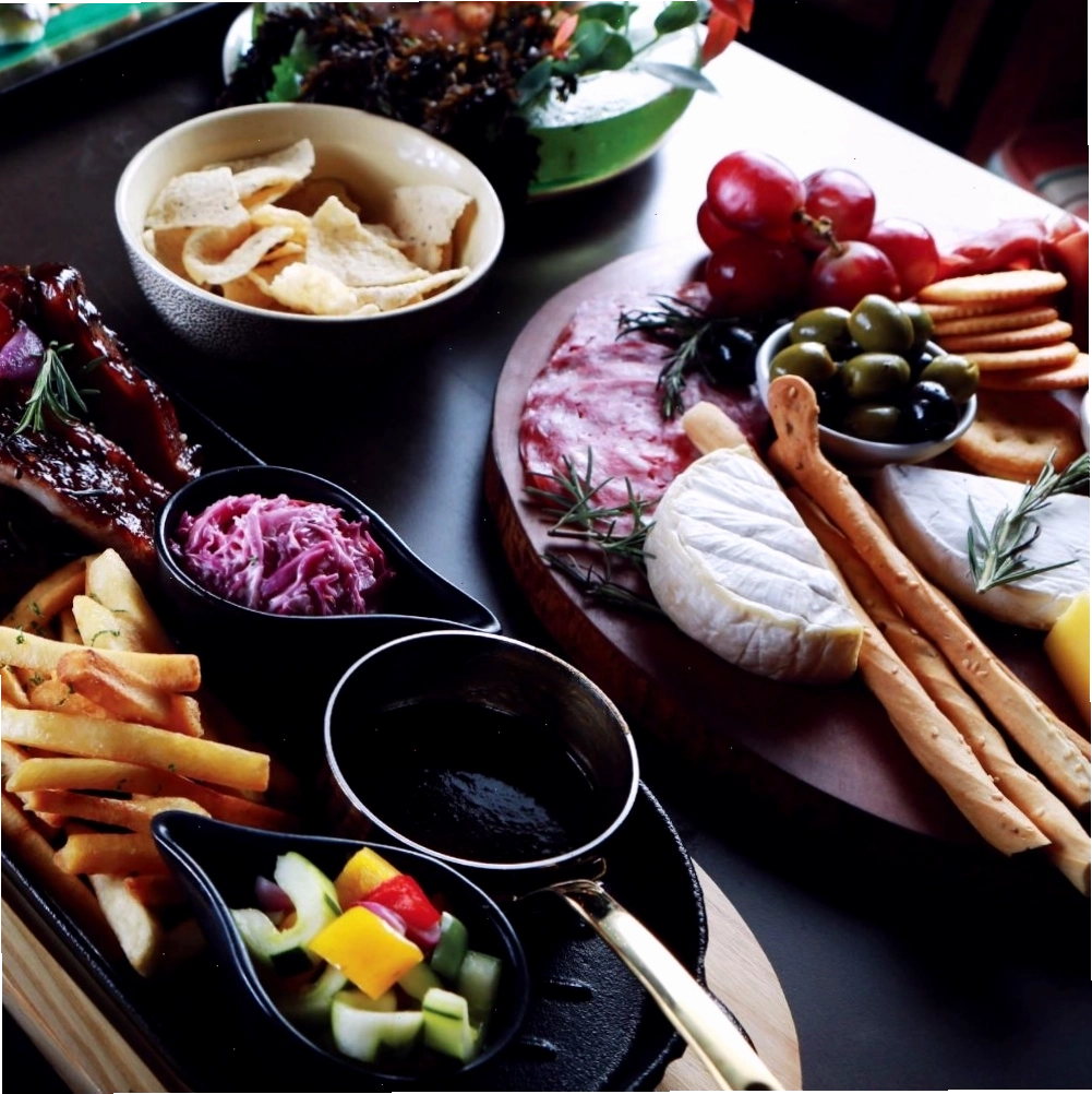 Chef’s Club Skylight: Nhà hàng ngon Nha Trang với view toàn cảnh thành phố