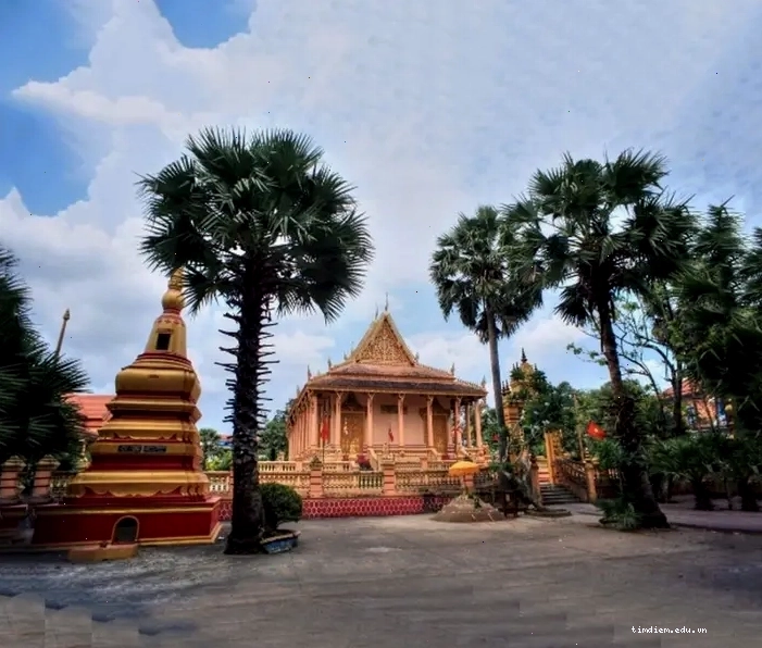 Chùa Kh’leang với kiến trúc độc đáo và các họa tiết trang trí tinh xảo
