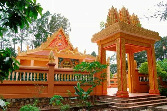 Chùa Phật Lớn Rạch Giá cổ kính