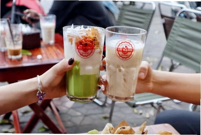 Cơ sở cafe cốt dừa cô Hạnh tại Hà Nội
