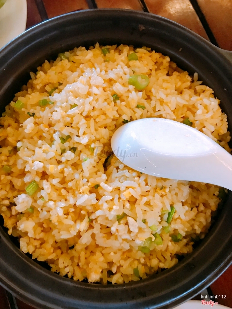 Cơm chiên cá mặn thơm ngon