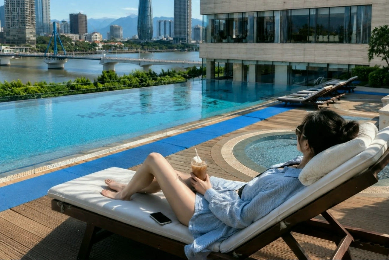 Combo Vinpearl Đà Nẵng 3 ngày 2 đêm tại Melia Riverfront bao gồm buffet và vé VinWonders