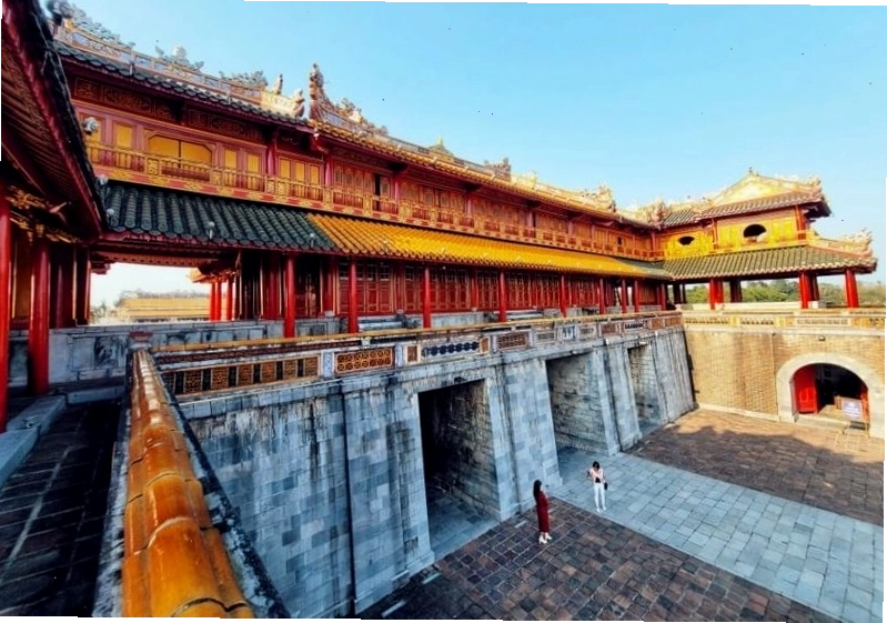 Cổng Ngọ Môn oai nghiêm tại Đại Nội Huế