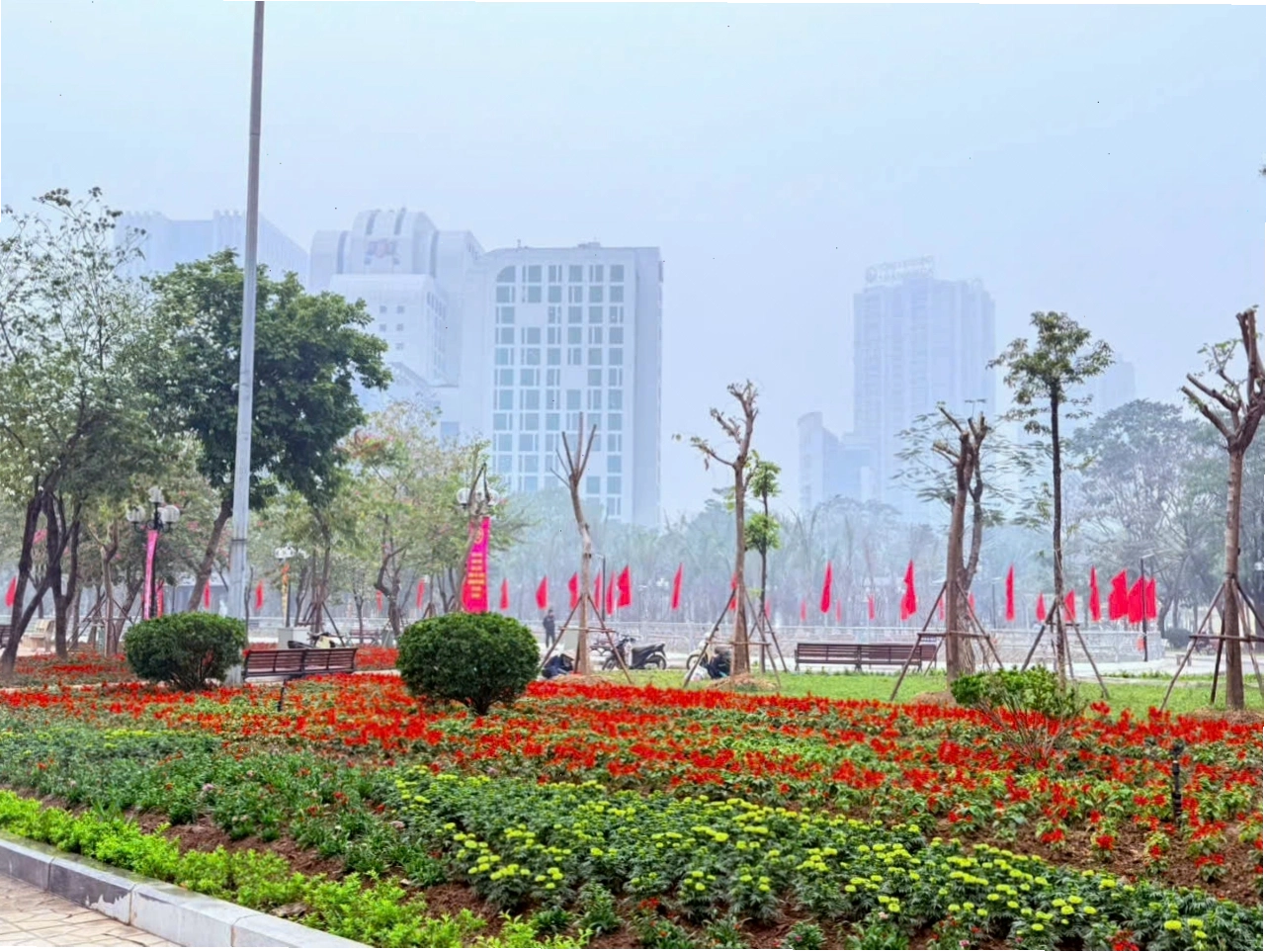 Công viên CV1 Cầu Giấy sau khi được chỉnh trang lại