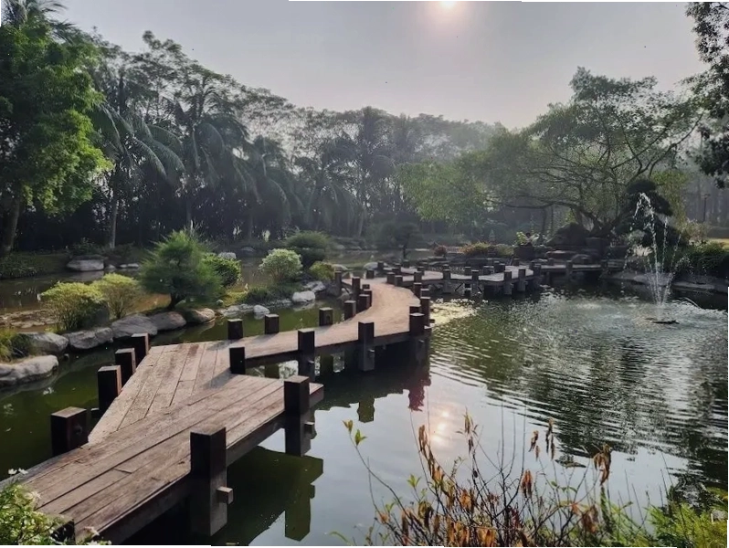 Công viên Mùa Thu Ecopark được thiết kế theo phong cách Nhật Bản