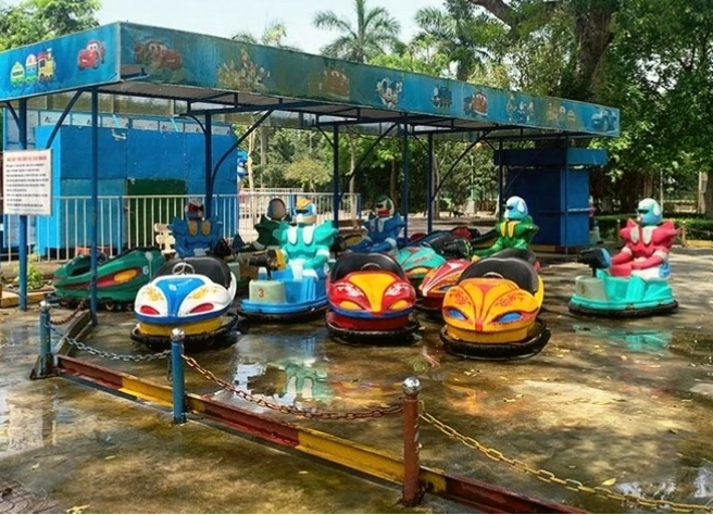 Công viên Trung tâm TP Vinh xuống cấp