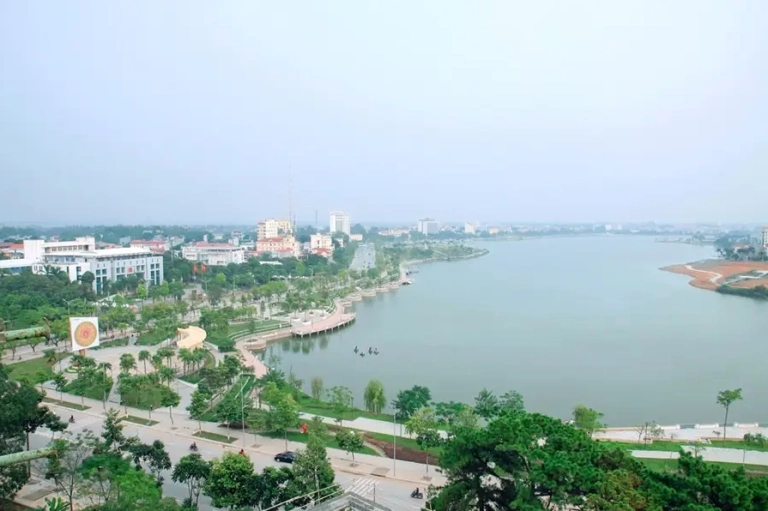 Công viên Văn Lang Việt Trì: Biểu tượng văn hóa và điểm đến hấp dẫn