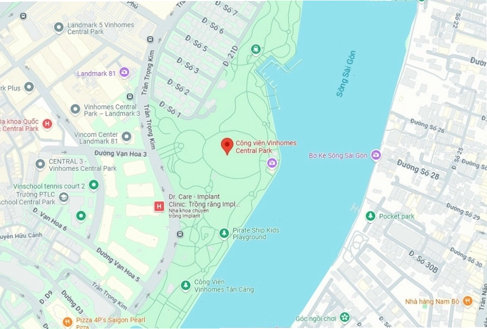 Công viên Vinhomes Central Park nhìn ra sông Sài Gòn và tòa nhà Landmark81