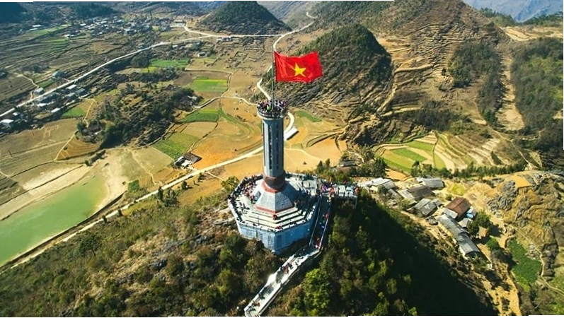 Cột cờ Lũng Cú biểu tượng địa đầu Tổ quốc