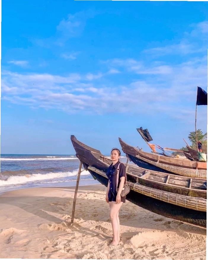 Cuộc sống nhộn nhịp của ngư dân tại biển Vinh Thanh Huế