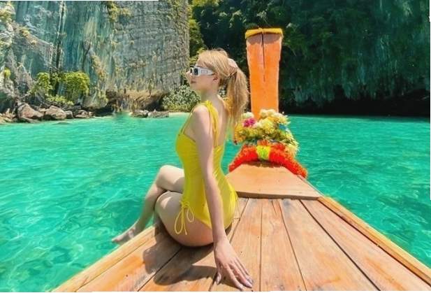 Cuộc sống về đêm sôi động tại bãi biển Patong, Phuket