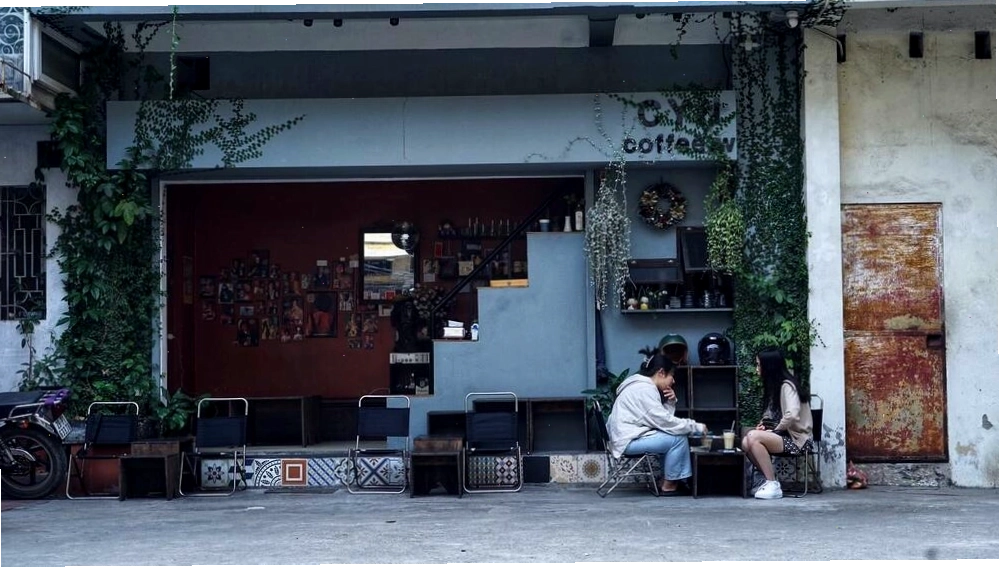 Cyn Coffee.W với không gian cổ điển và yên bình