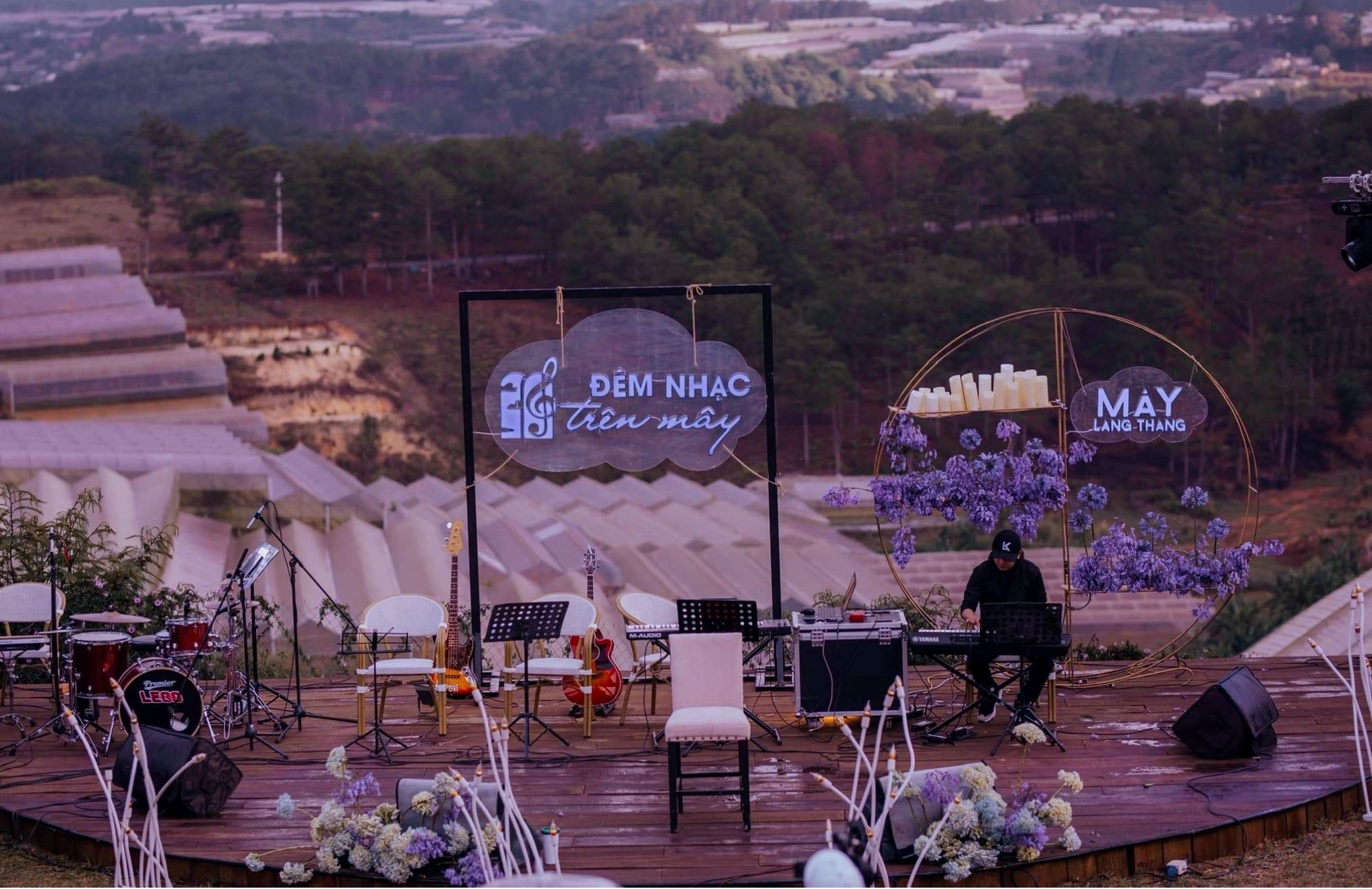 Đêm nhạc Acoustic tại Mây Lang Thang Đà Lạt