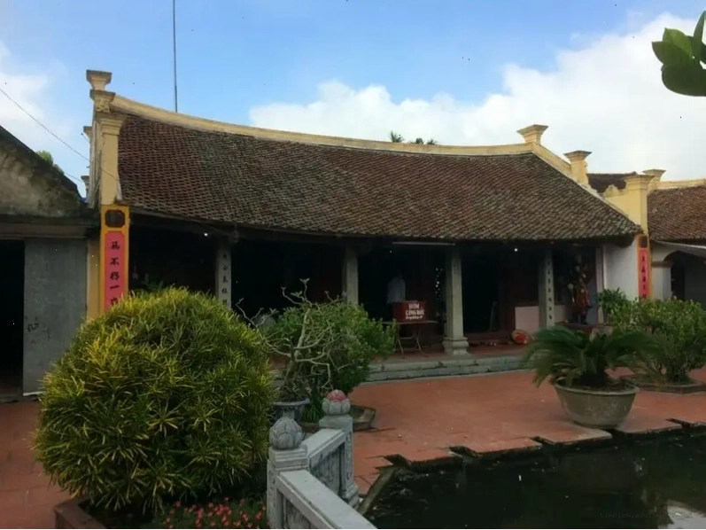 Đền Thánh Mẫu