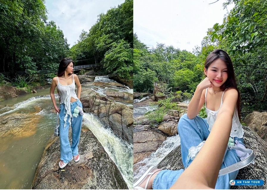 Du khách khám phá vẻ đẹp của Suối Tiên Núi Dinh