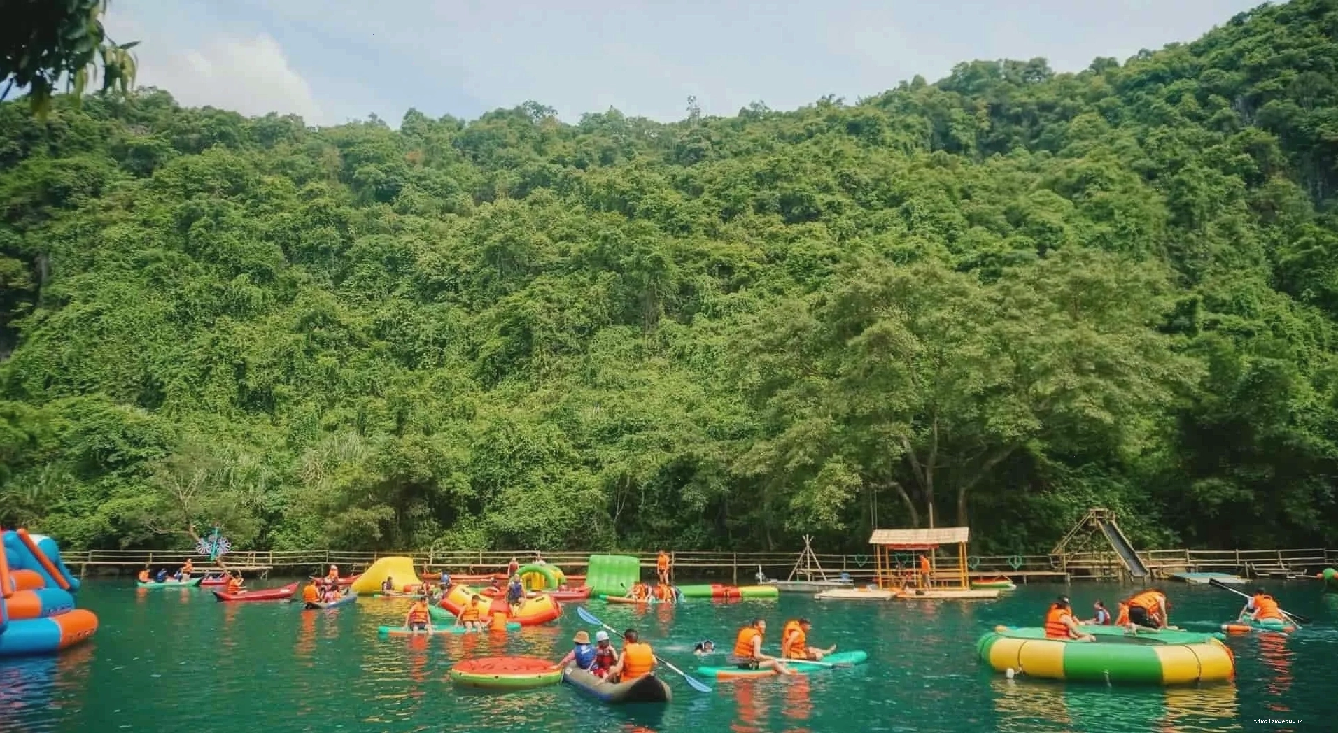 Du lịch Sông Chày Hang Tối Quảng Bình