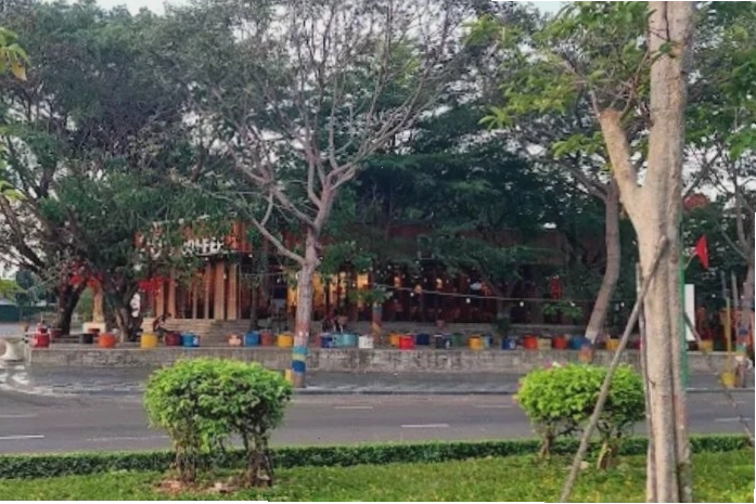 Đường bờ biển dài tại Công viên Đồi Dương