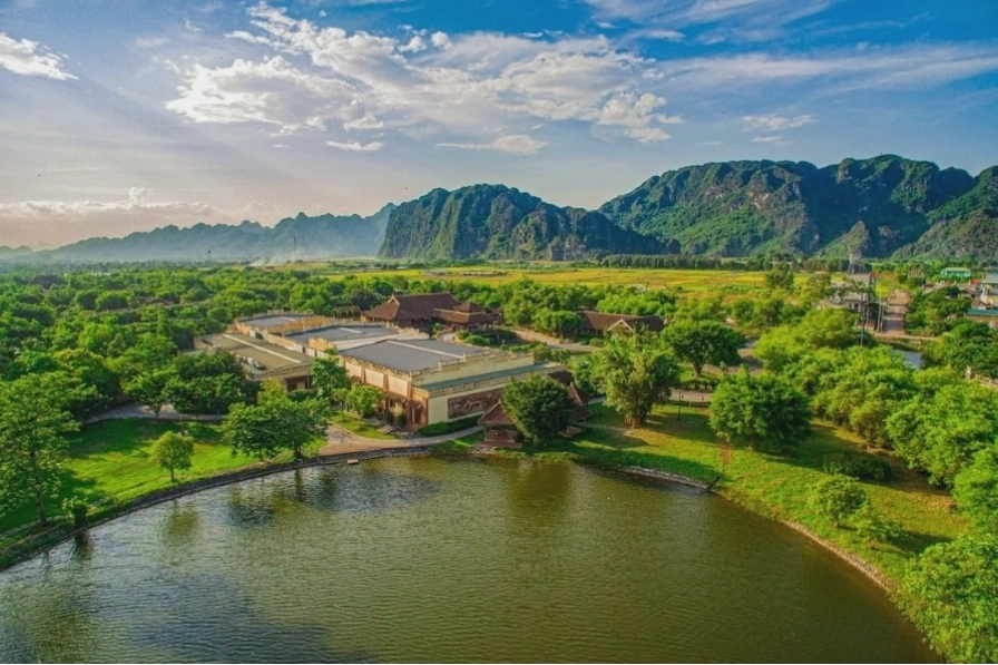 Emeralda Resort Ninh Bình