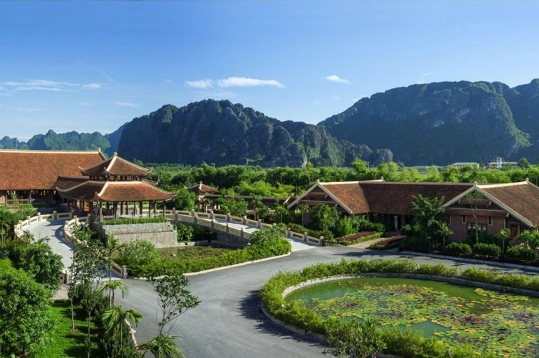 Emeralda Resort Ninh Bình: Trải nghiệm nghỉ dưỡng làng quê đích thực