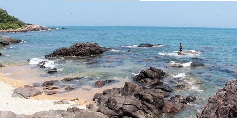 Ghềnh Bàng Đà Nẵng với những tảng đá độc đáo
