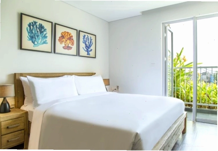 Gia đình vui chơi tại hồ bơi The Pearl Hội An
