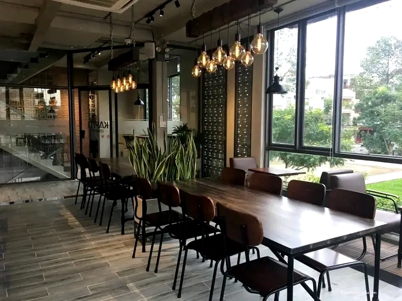 Góc check-in đẹp tại một quán cafe Bình Tân
