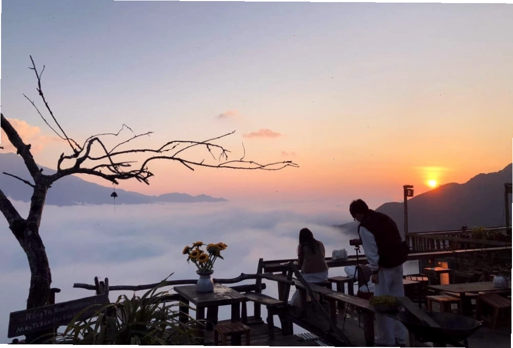 Góc ngắm mây và chụp hình check-in thơ mộng tại Pơ Mu Homestay