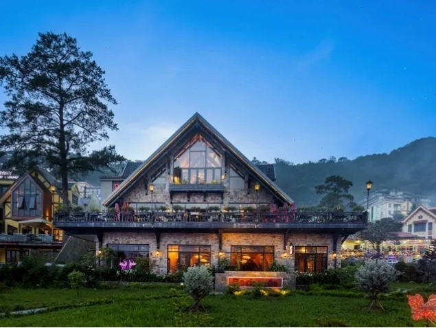 Góc nhìn toàn cảnh Rock Cafe Tam Đảo