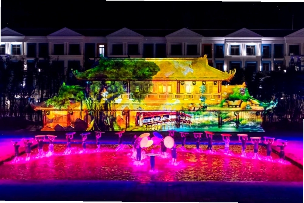 [Grand World Phú Quốc] - Vé Tinh Hoa Việt Nam