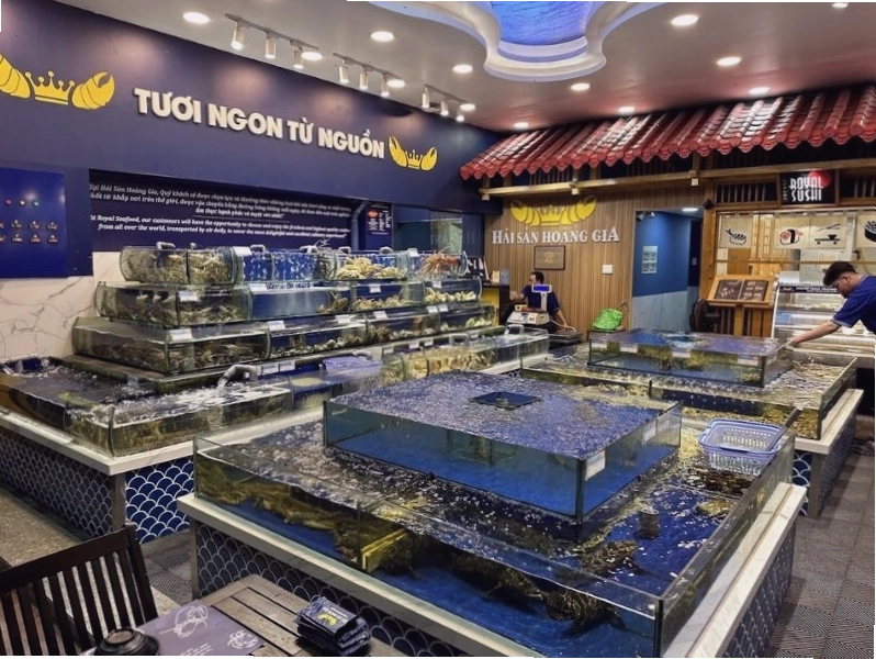 Hải sản hoàng gia tại nhà hàng quận 7