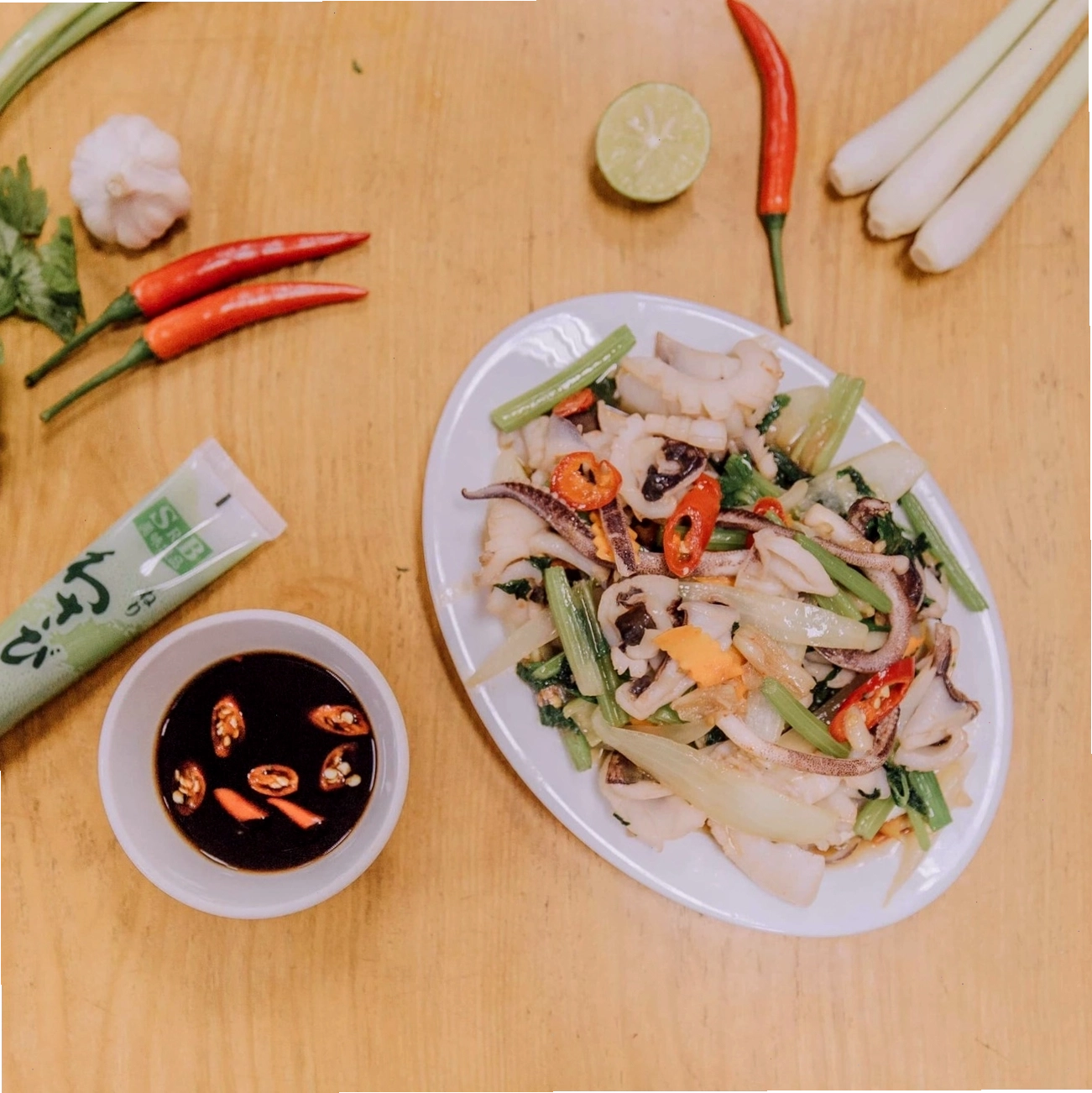 Hải sản tươi ngon được chế biến tại Nhà hàng Hồng Minh