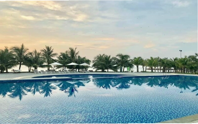 Hải Tiến Resort Thanh Hóa với bãi biển riêng tuyệt đẹp