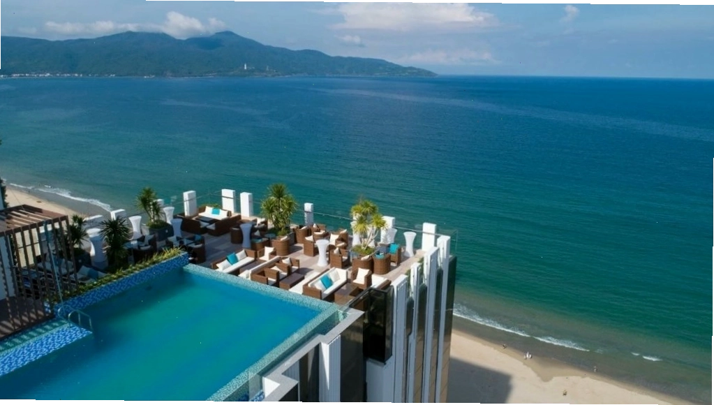 Haian Beach Hotel & Spa với hồ bơi vô cực