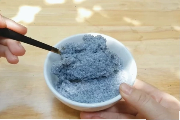 Hạt é sau khi ngâm nở