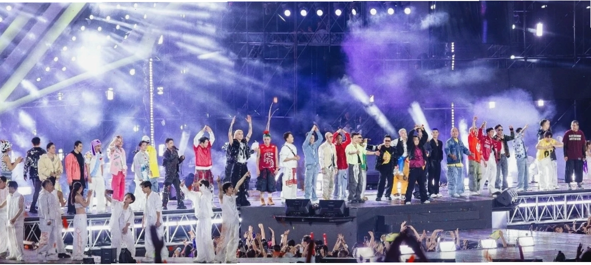 Hình ảnh một buổi concert diễn ra tại công viên