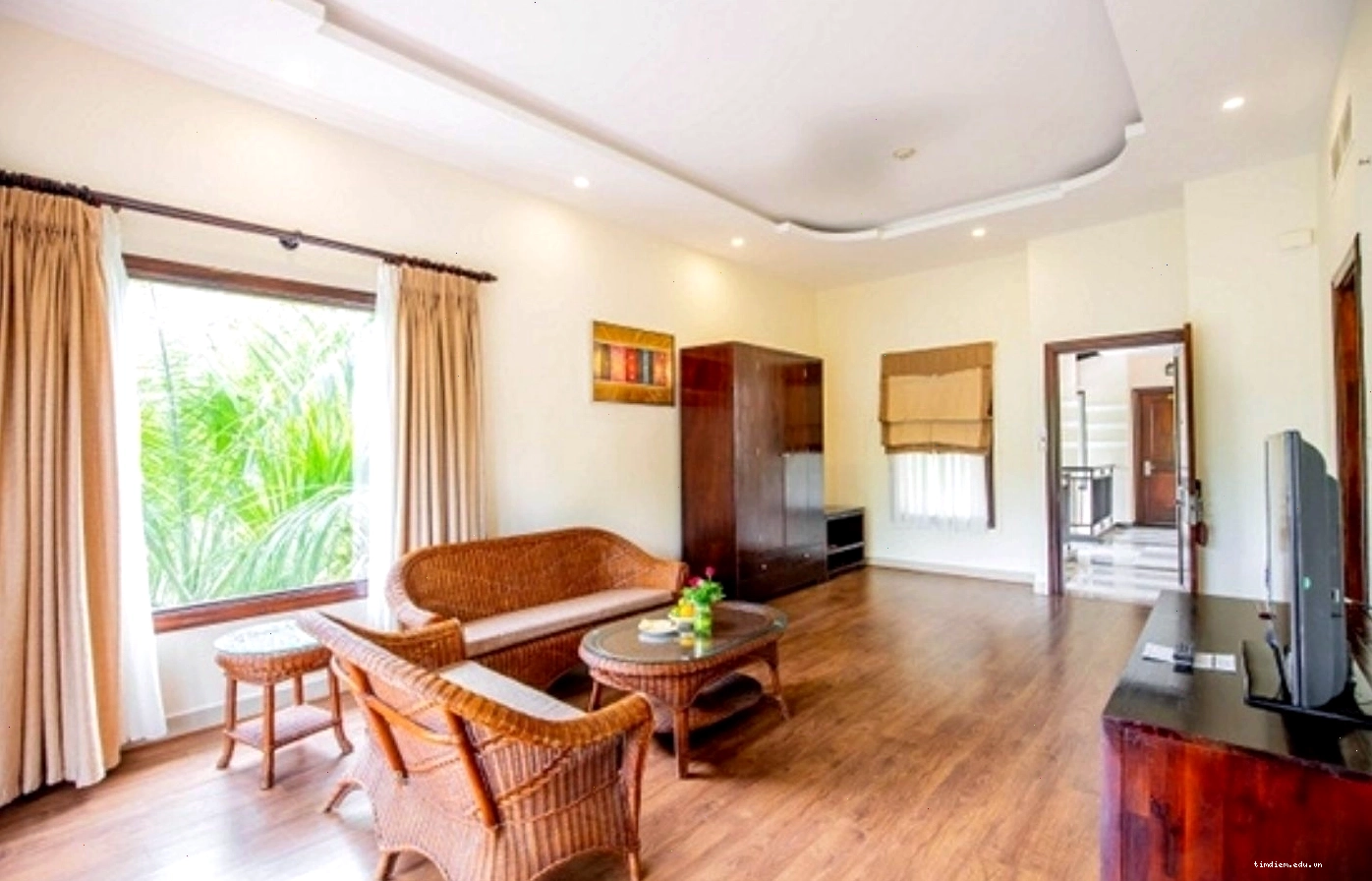 Hồ bơi vô cực tại Diamond Bay Residence Nha Trang