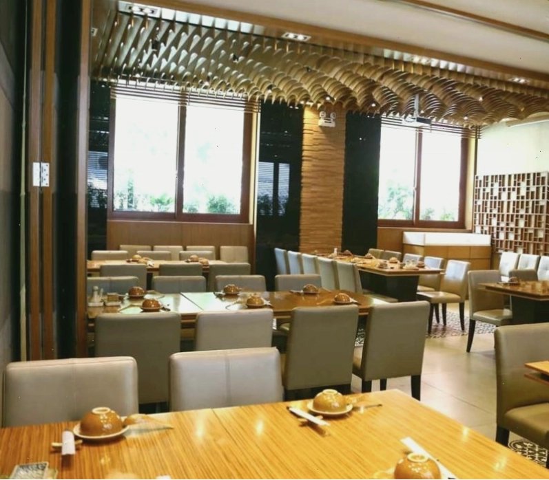 Hoàng Yến Cuisine - Nhà hàng món Việt Sài Gòn với không gian sang trọng và món ăn đậm đà