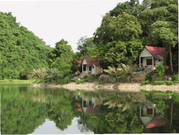 Hoạt động du lịch tại hồ Mạc Cúc Phương