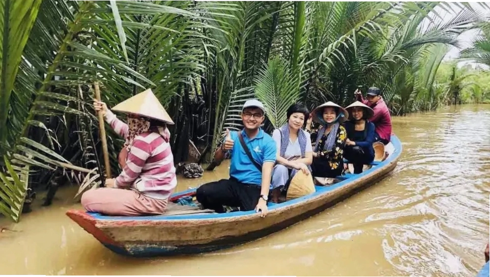 Hoạt động khám phá cù lao Thới Sơn với các vườn trái cây và kênh rạch
