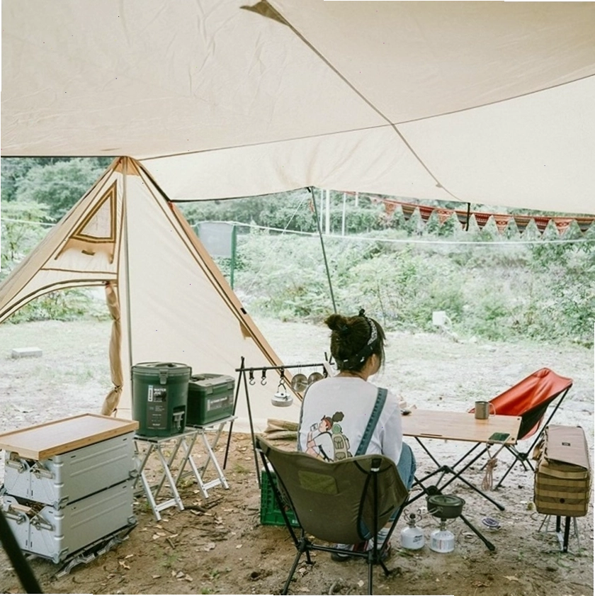 Hoạt động picnic, cắm trại bên bờ suối Mơ mang lại trải nghiệm đáng nhớ