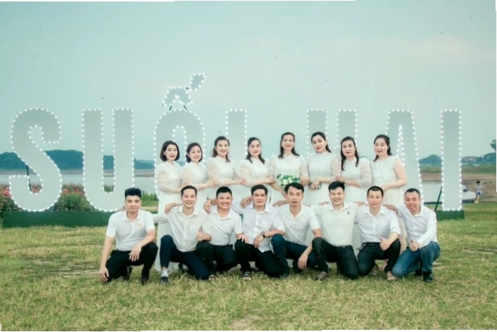 Hoạt động team building sôi động tại Hồ Suối Hai