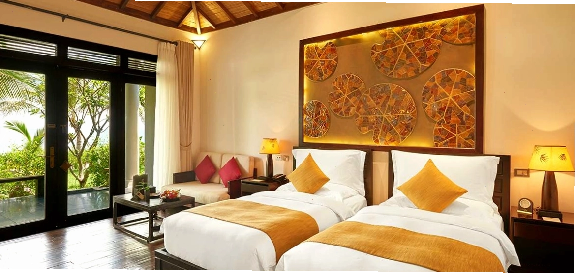 Hoạt động thể thao biển tại bãi biển riêng của Amiana Resort
