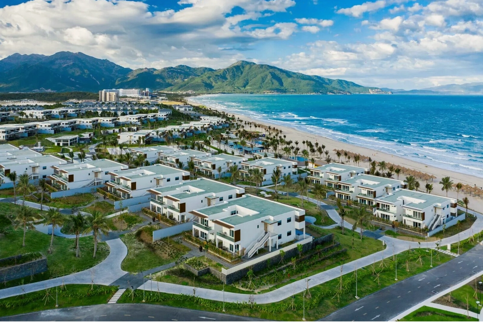 Hoạt động vui chơi tại công viên nước Alma Resort Cam Ranh