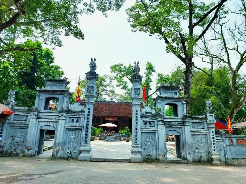 Hoạt động vui chơi tại khu du lịch sinh thái Suối Mỡ