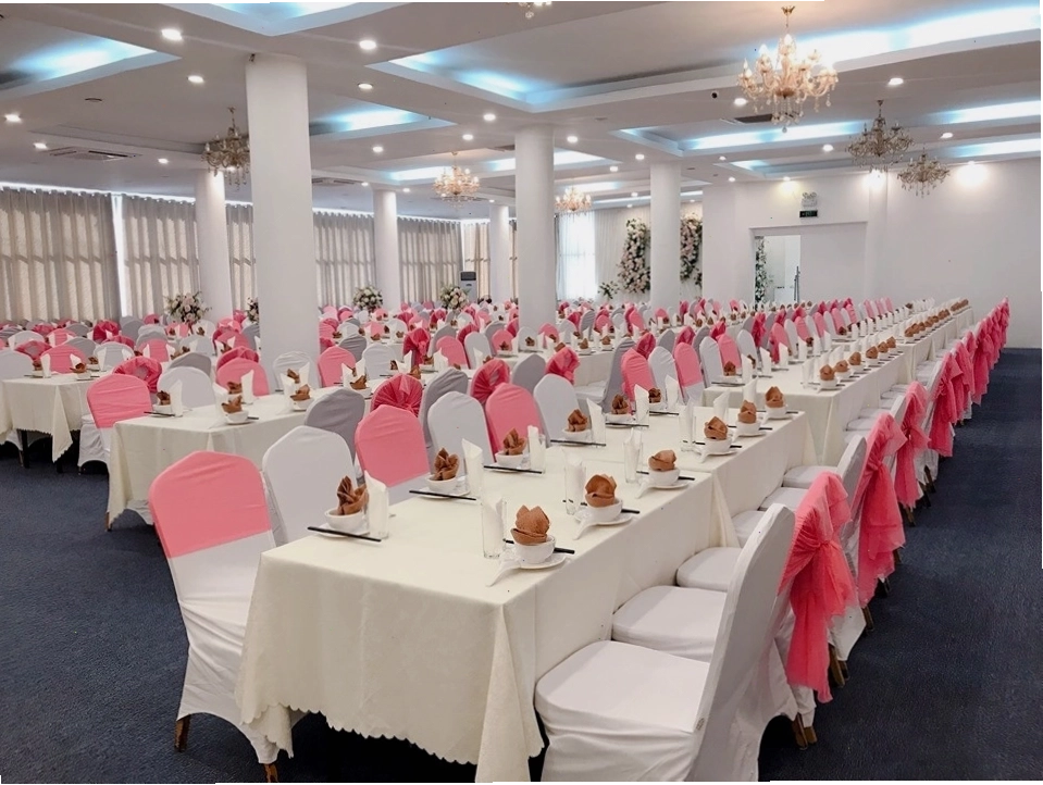 Hội trường VIP tầng 2 Nhà hàng Nam Sơn với sức chứa 600 người